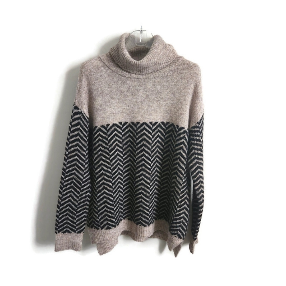 Lauren Vidal wool turtleneck sweater chevron sz L